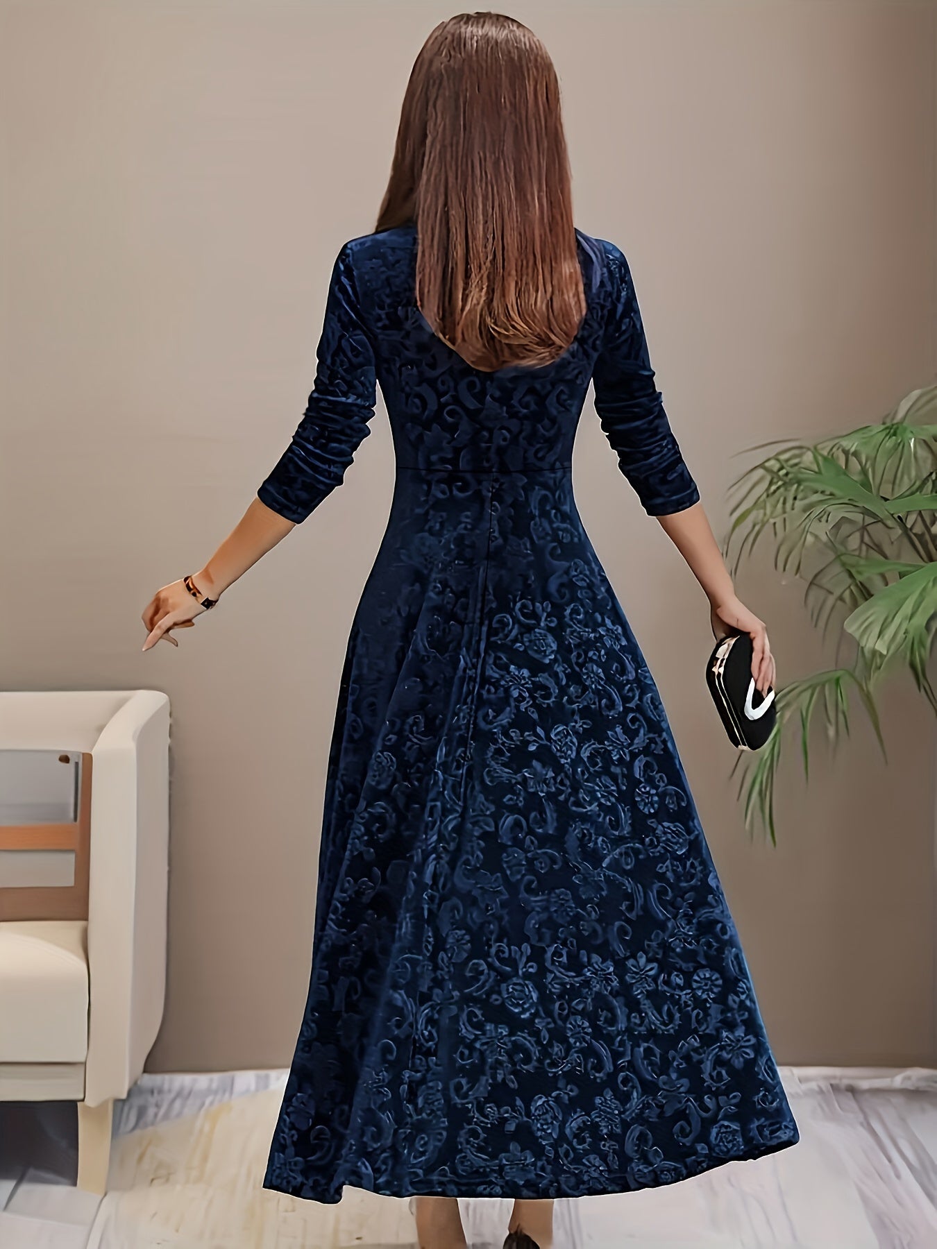 Women's Long sleeve dress with floral pattern