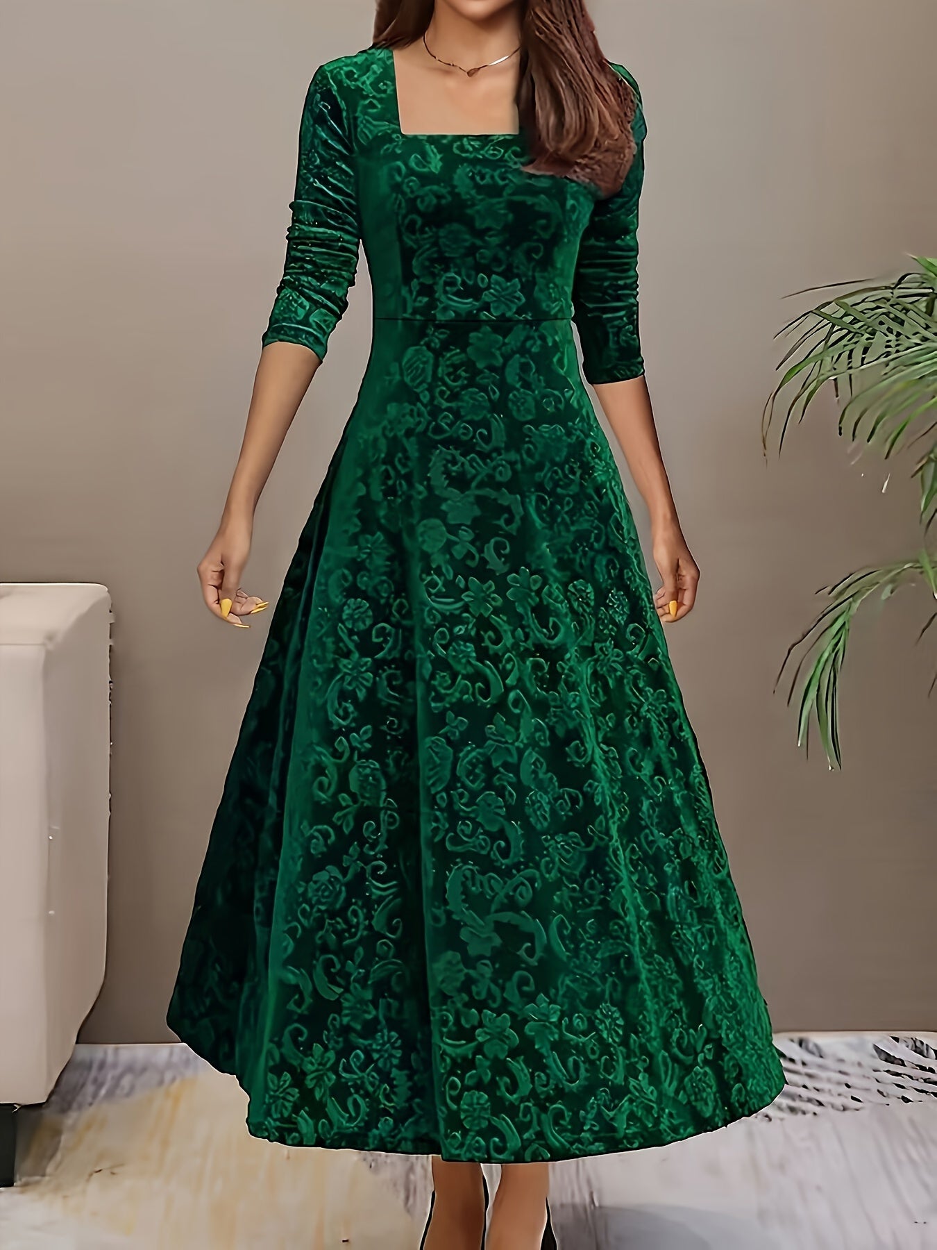 Women's Long sleeve dress with floral pattern