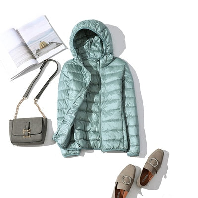 Women's Lightweight Waterproof Jacket