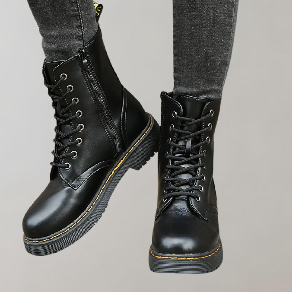Women's leather boots