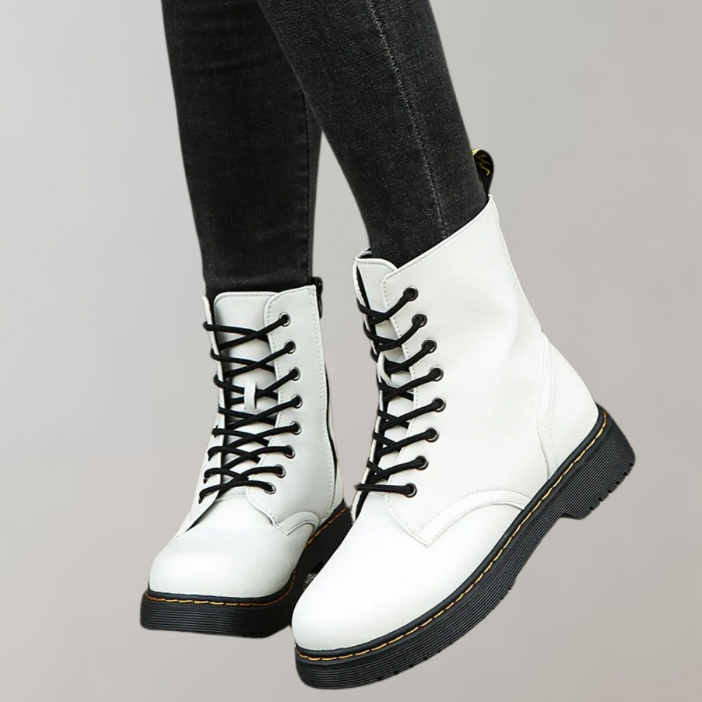 Women's leather boots