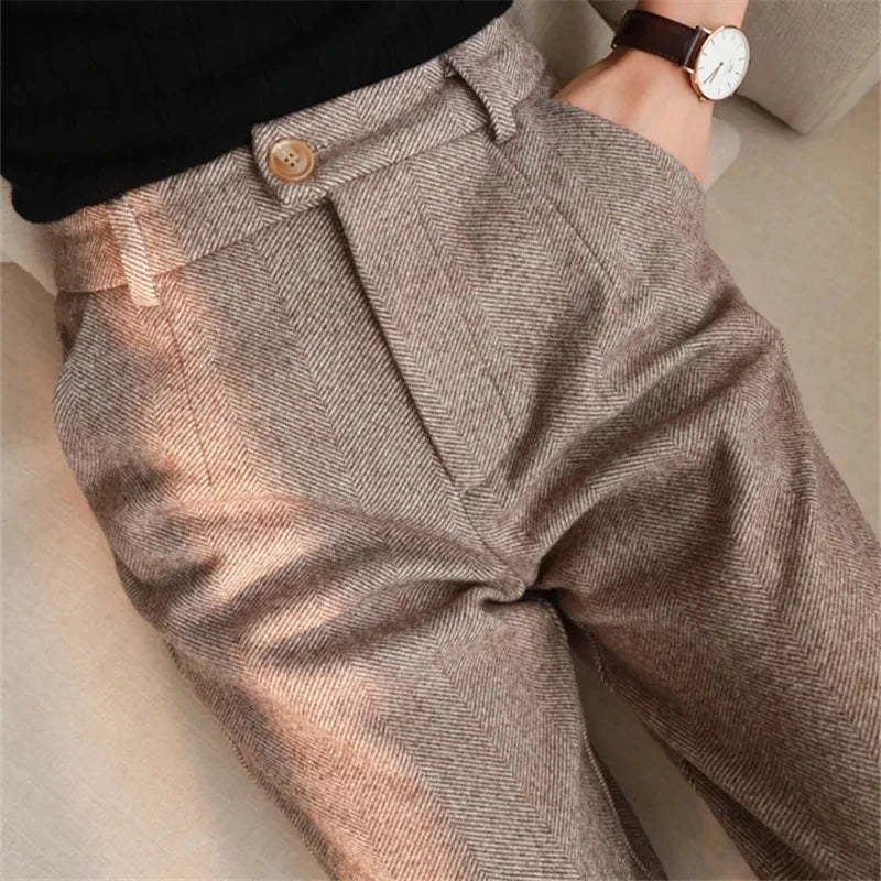 Women's Cozy Fleece-Lined Trousers