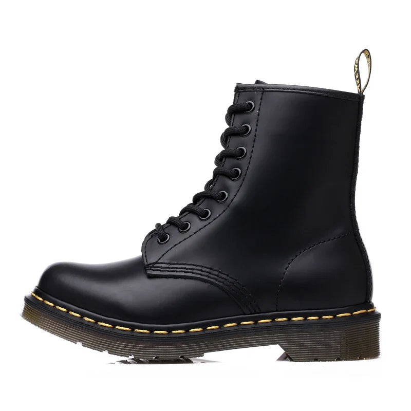 Women's sleek leather ankle boots