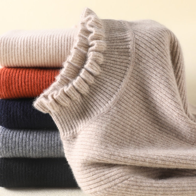 Women's cozy Cashmere Turtleneck Sweater