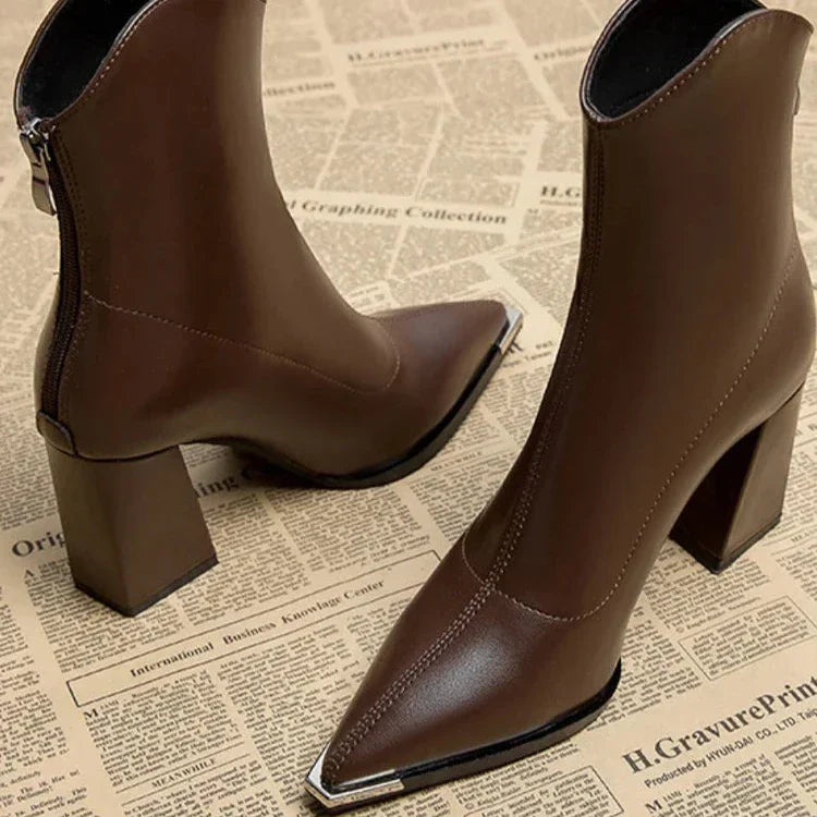 Women's Classic Chelsea Boots