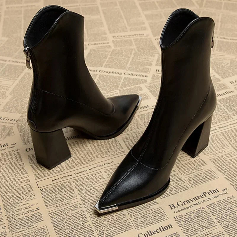 Women's Classic Chelsea Boots