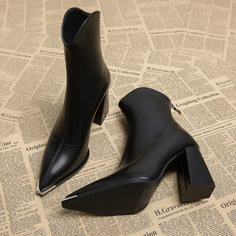 Women's Classic Chelsea Boots