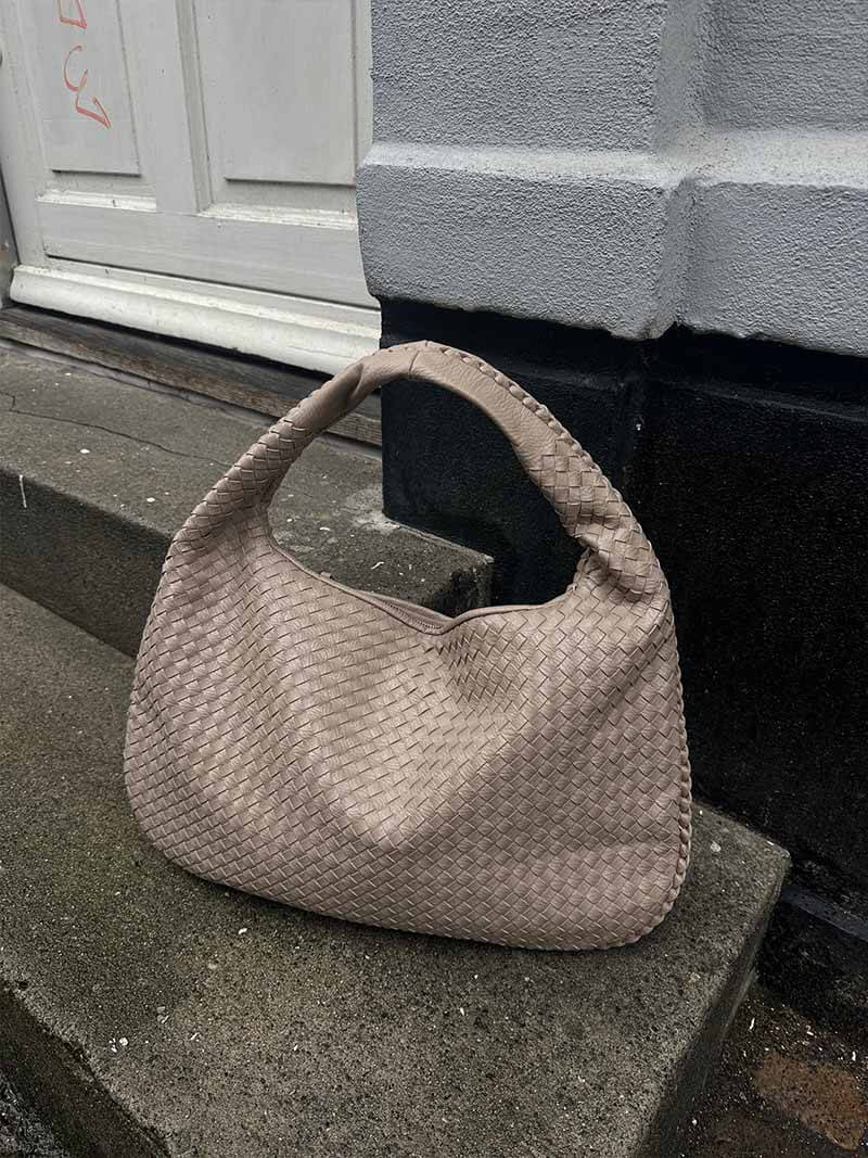 Women's Elegant Leather handbag