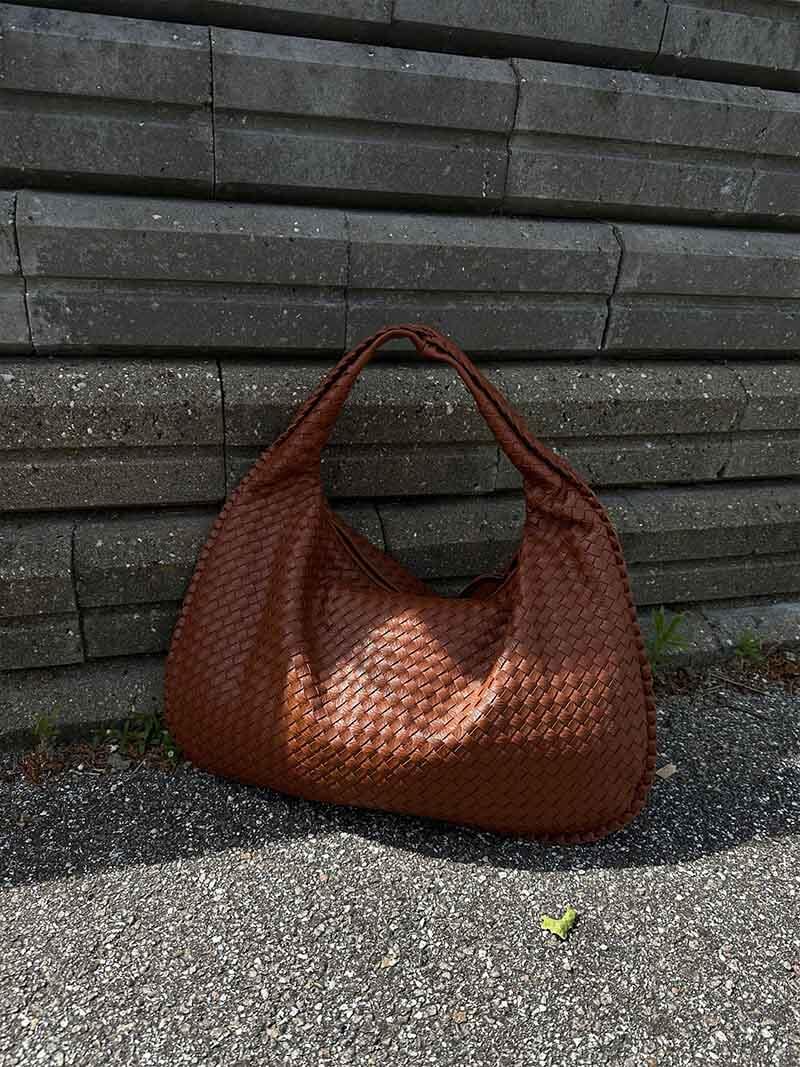 Women's Elegant Leather handbag