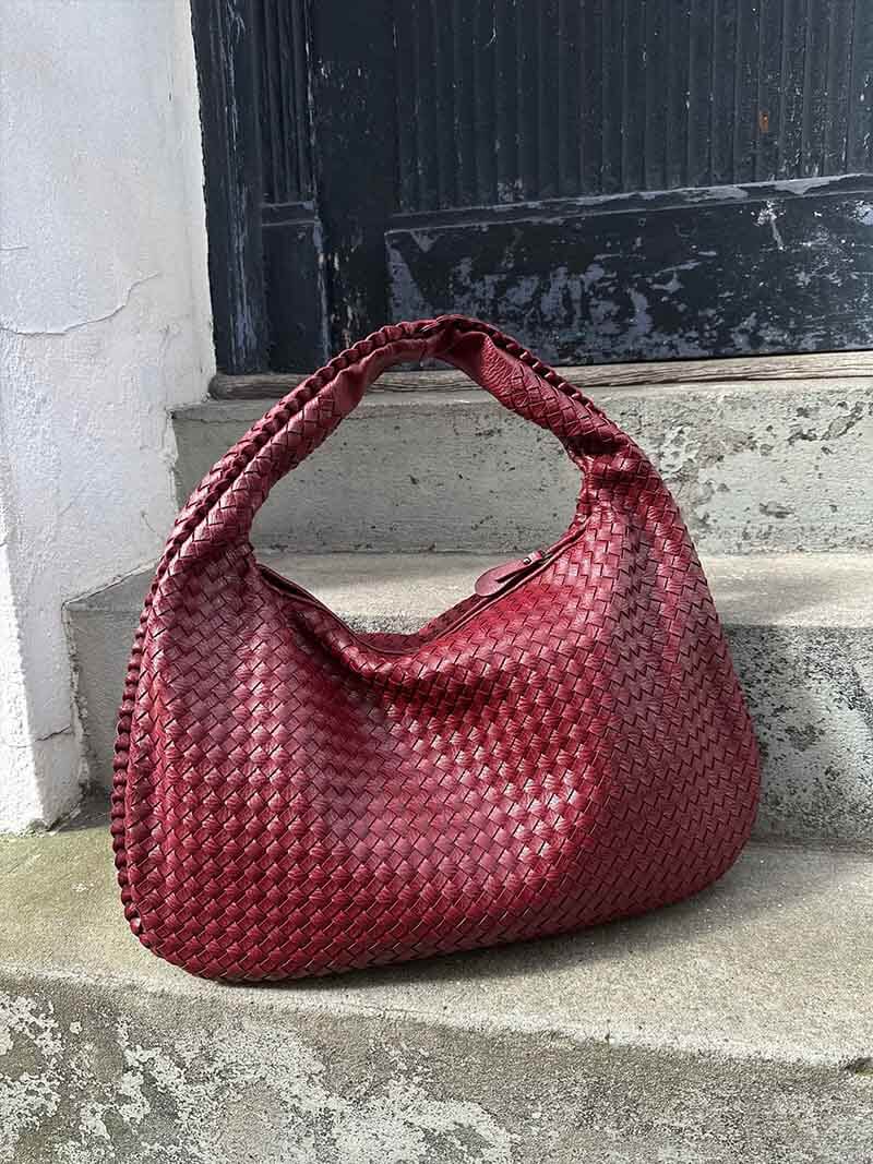 Women's Elegant Leather handbag