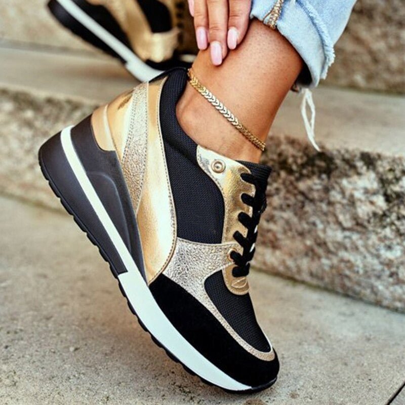 Women's versatile walking shoes