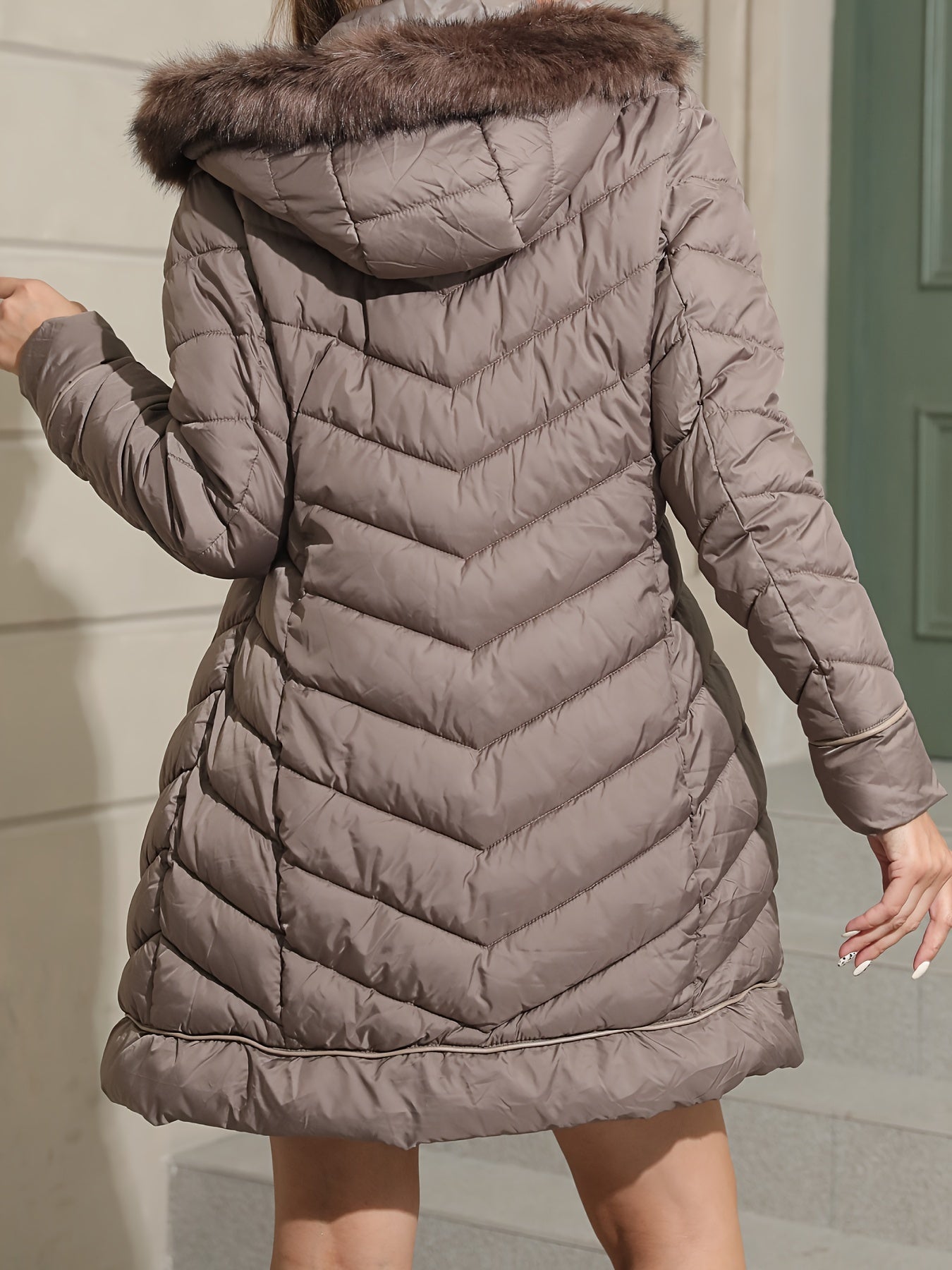 Women's Waterproof Long Wintercoat with Fur
