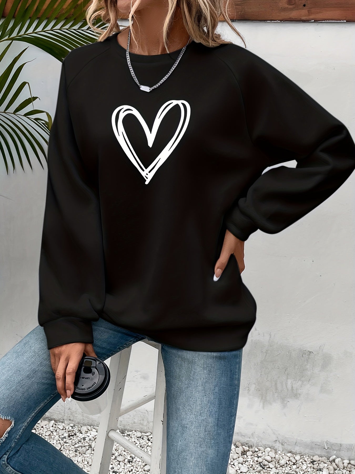 Women's Elegant Long Sleeve Heart Print Sweater
