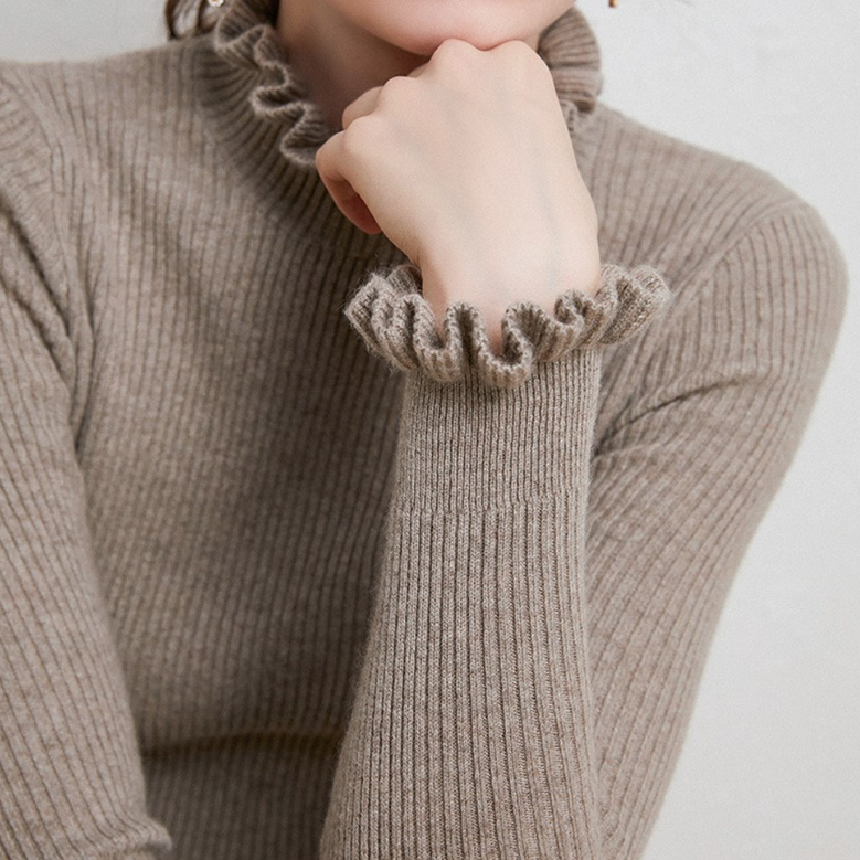 Women's cozy Cashmere Turtleneck Sweater
