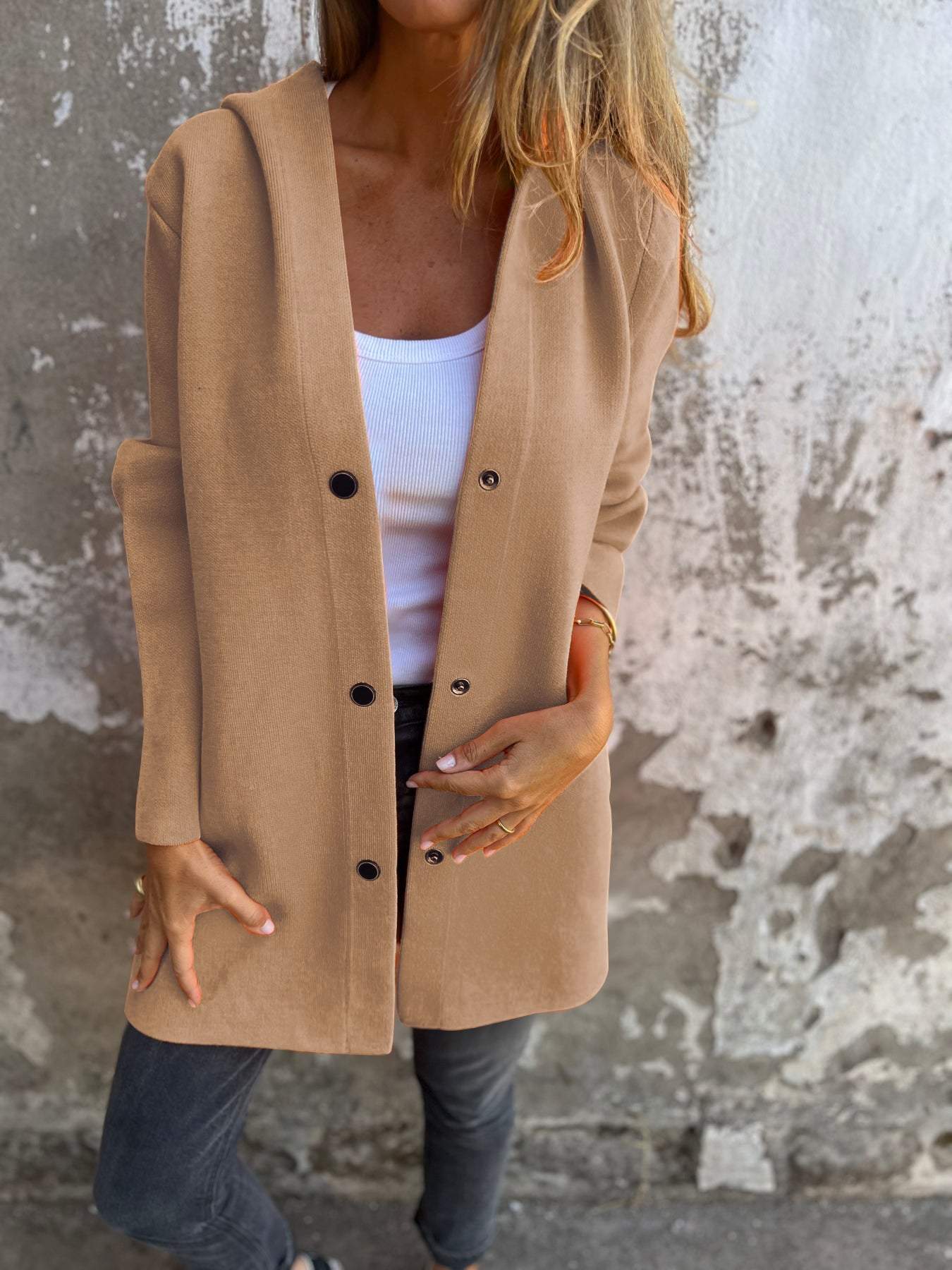 Women’s Elegant Hooded Jacket