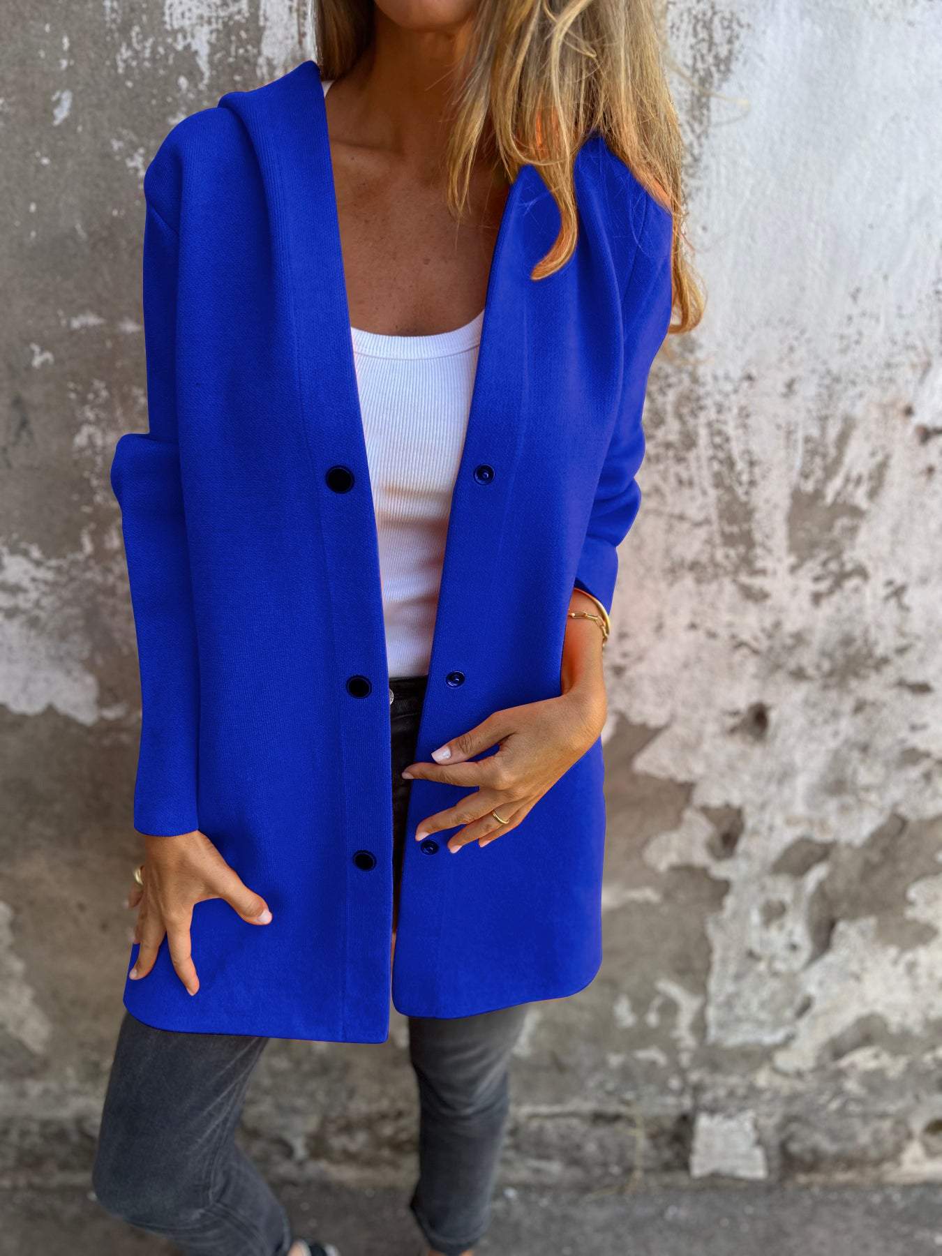 Women’s Elegant Hooded Jacket