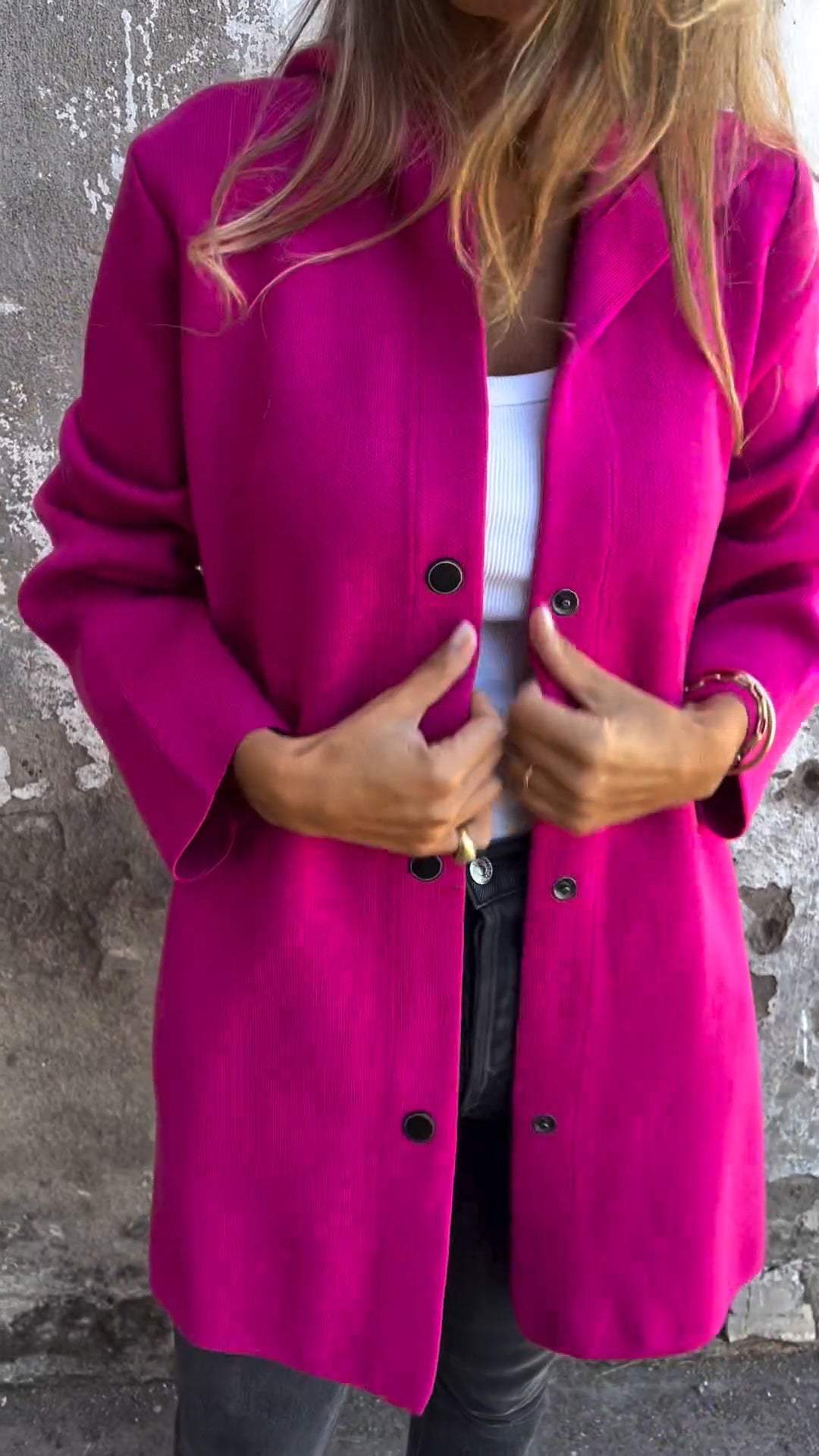 Women’s Elegant Hooded Jacket