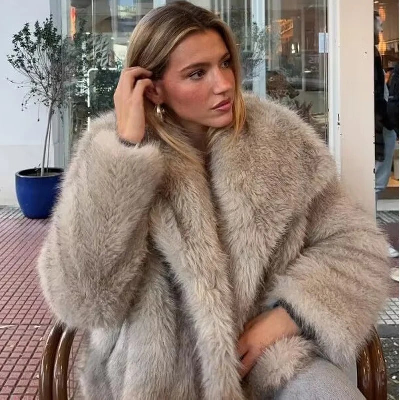Women's Luxe Faux Fur Coat