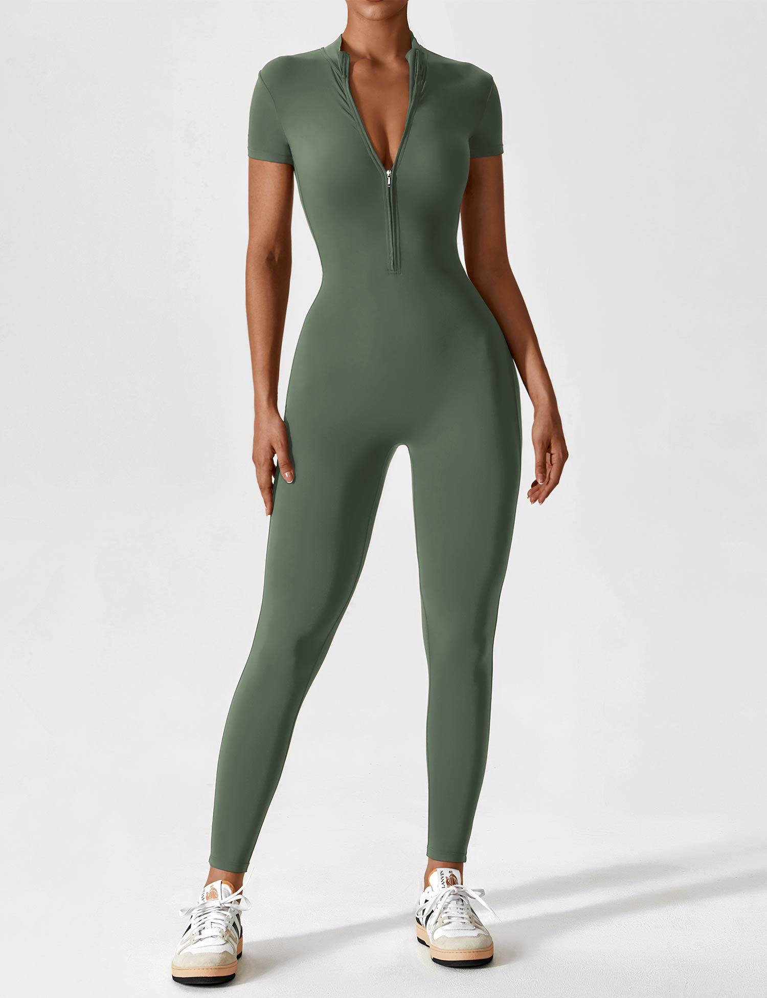 Women's Stylish Jumpsuit with zip closure