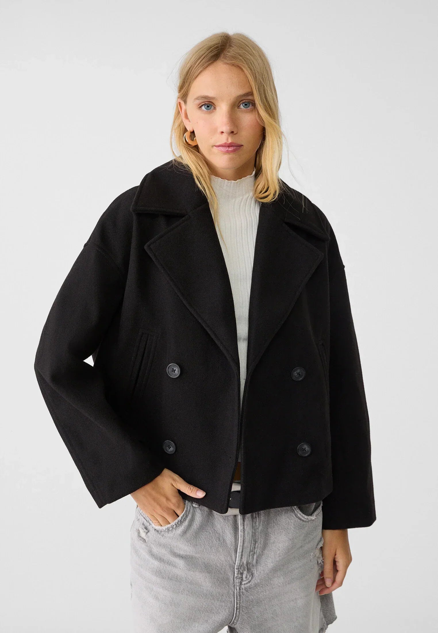 Women's chic short wool overcoat